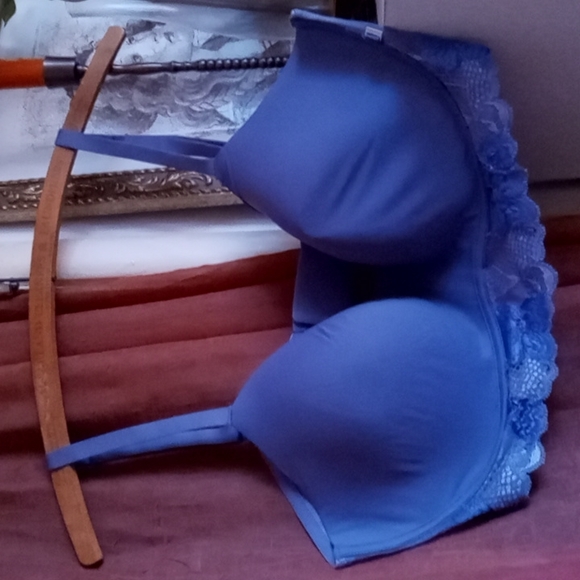 Calvin Klein Other - •Wirefree Two-Way Convertible Calvin Klein Bralet